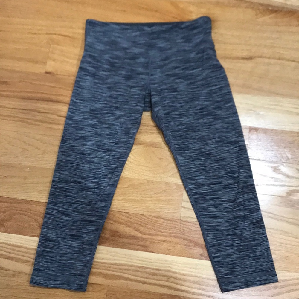 Lululemon Wunder Under crop pant